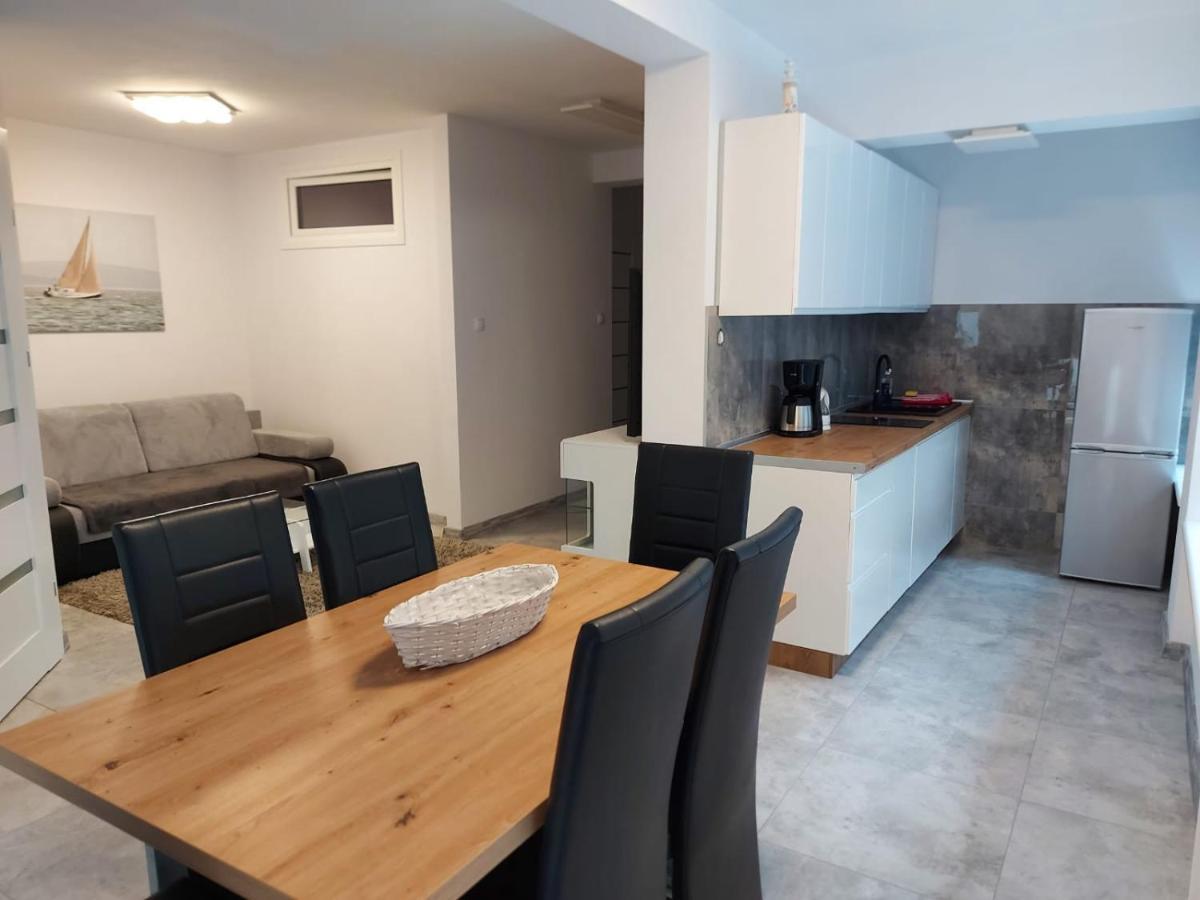 Apartament Z Duzym Tarasem Appartement Świnoujście Buitenkant foto